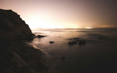 The Setting for The Lying Game